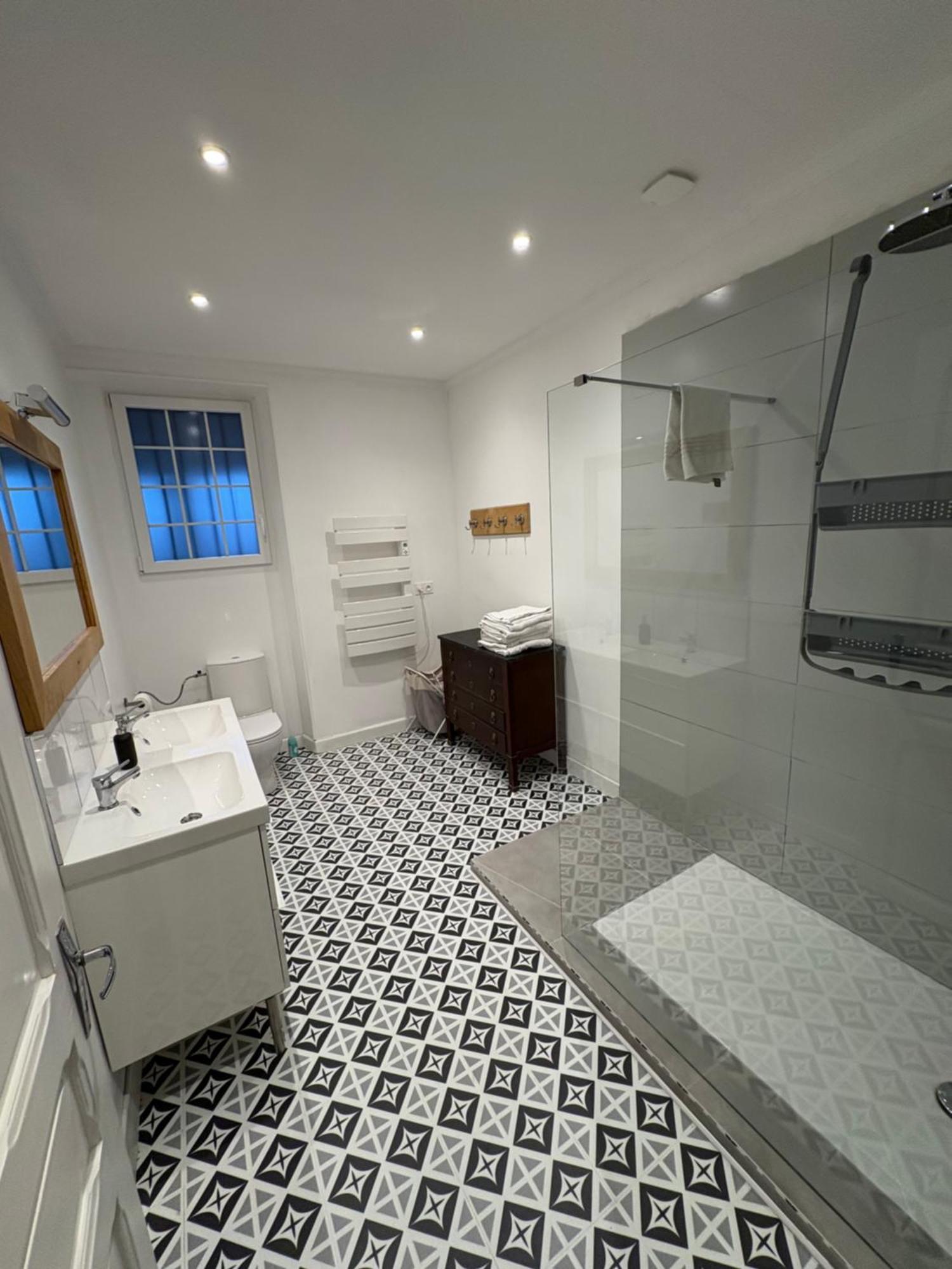 Bel Appartement Avec Vue Hendaye Exterior photo